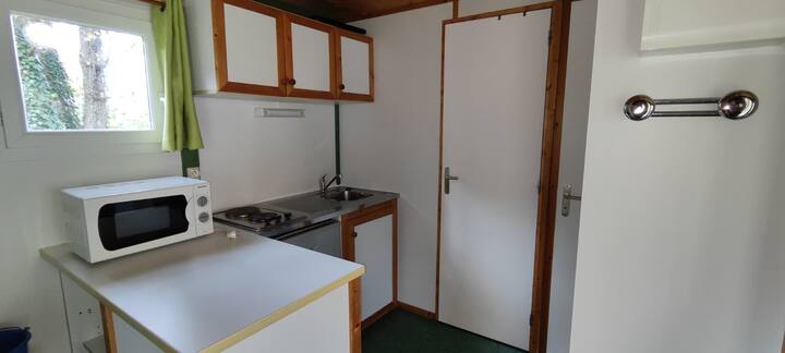 Chalet Dans Un Camping Sur Le Gr 65 - Entraygues-sur-Truyère