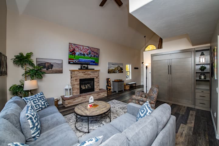 Golfing Bear Retreat-home W/ Golf Course Views - Pagosa Springs, CO