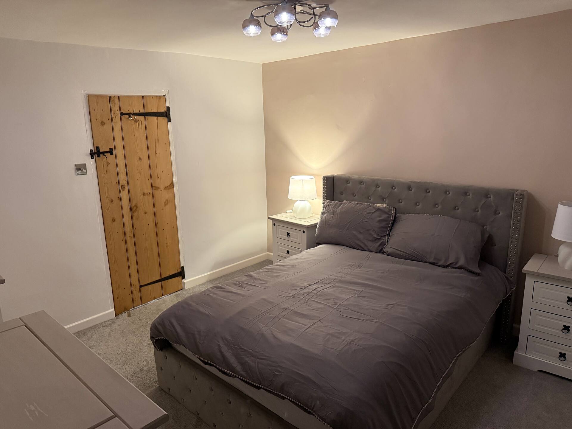 Cosy two bedroom house in eye Suffolk with parking near A140