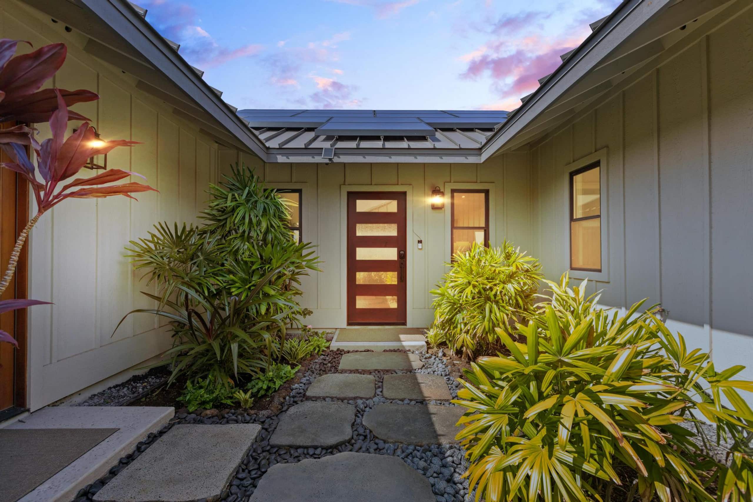 Home in Waikoloa Village · ★5.0 · 3 bedrooms · 6 beds · 3 private baths - Image 3