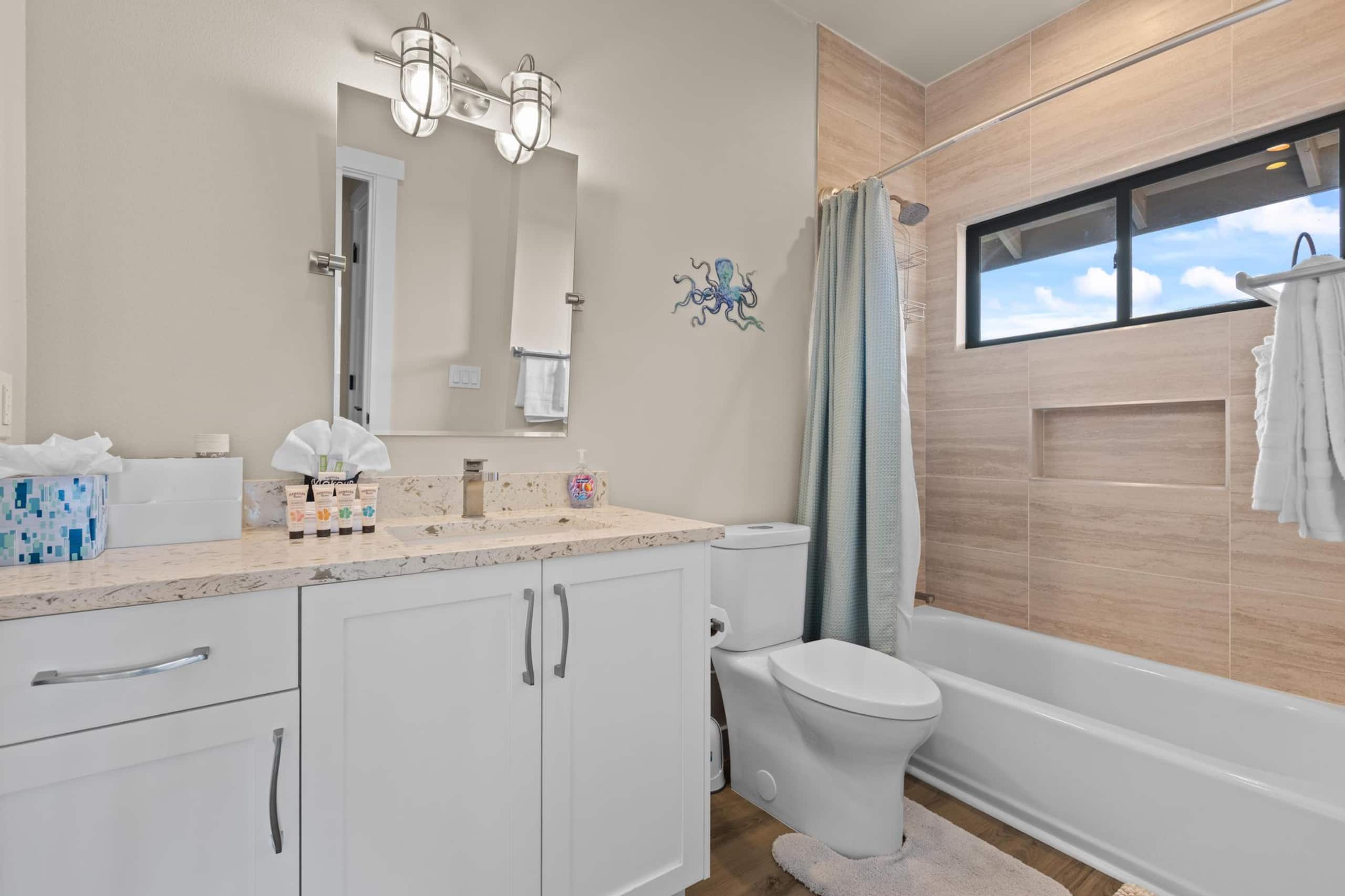 Home in Waikoloa Village · ★5.0 · 3 bedrooms · 6 beds · 3 private baths - Image 21