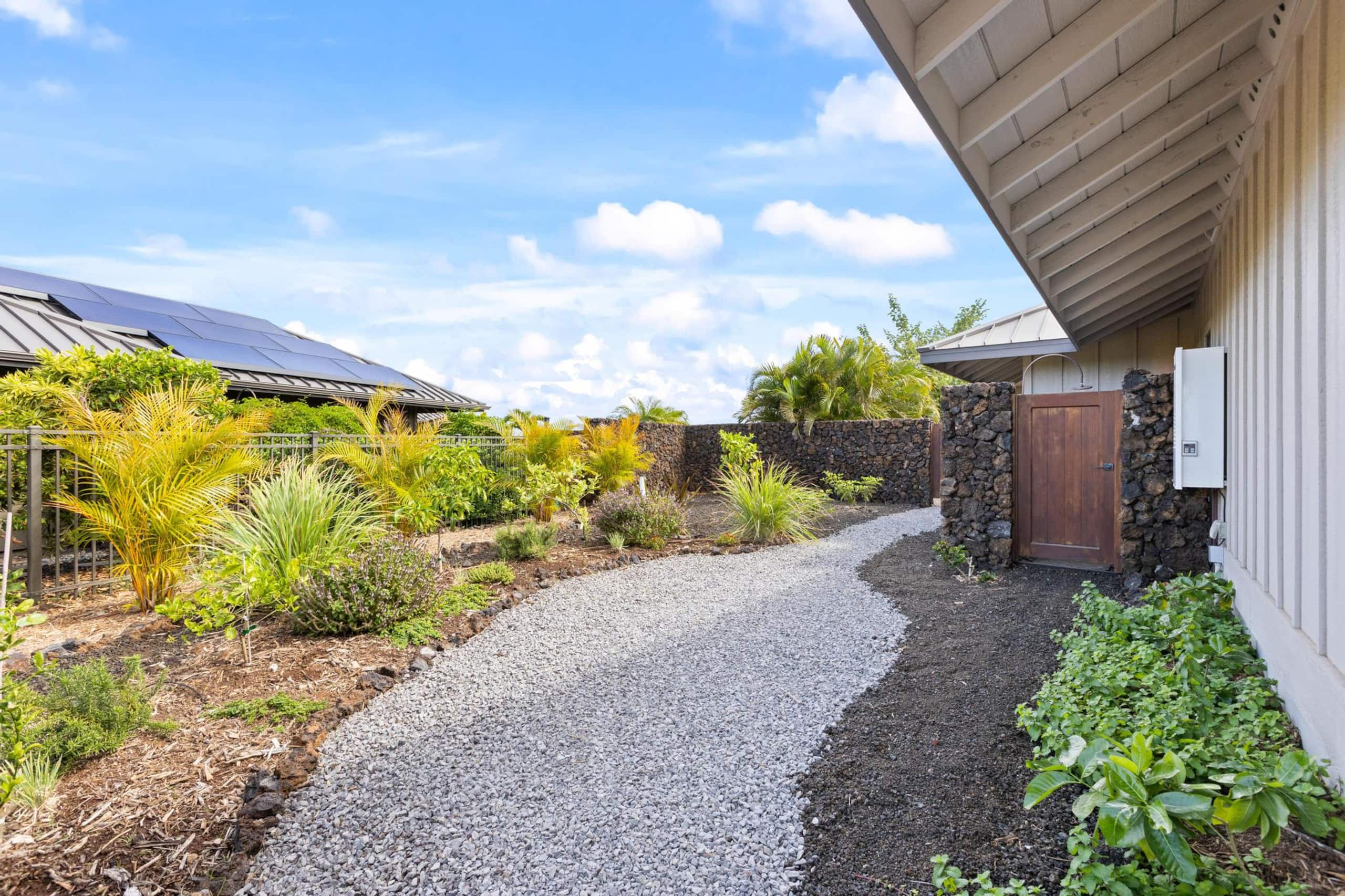 Home in Waikoloa Village · ★5.0 · 3 bedrooms · 6 beds · 3 private baths - Image 20