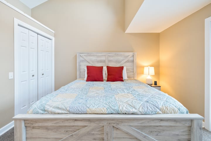 საძინებელი 1