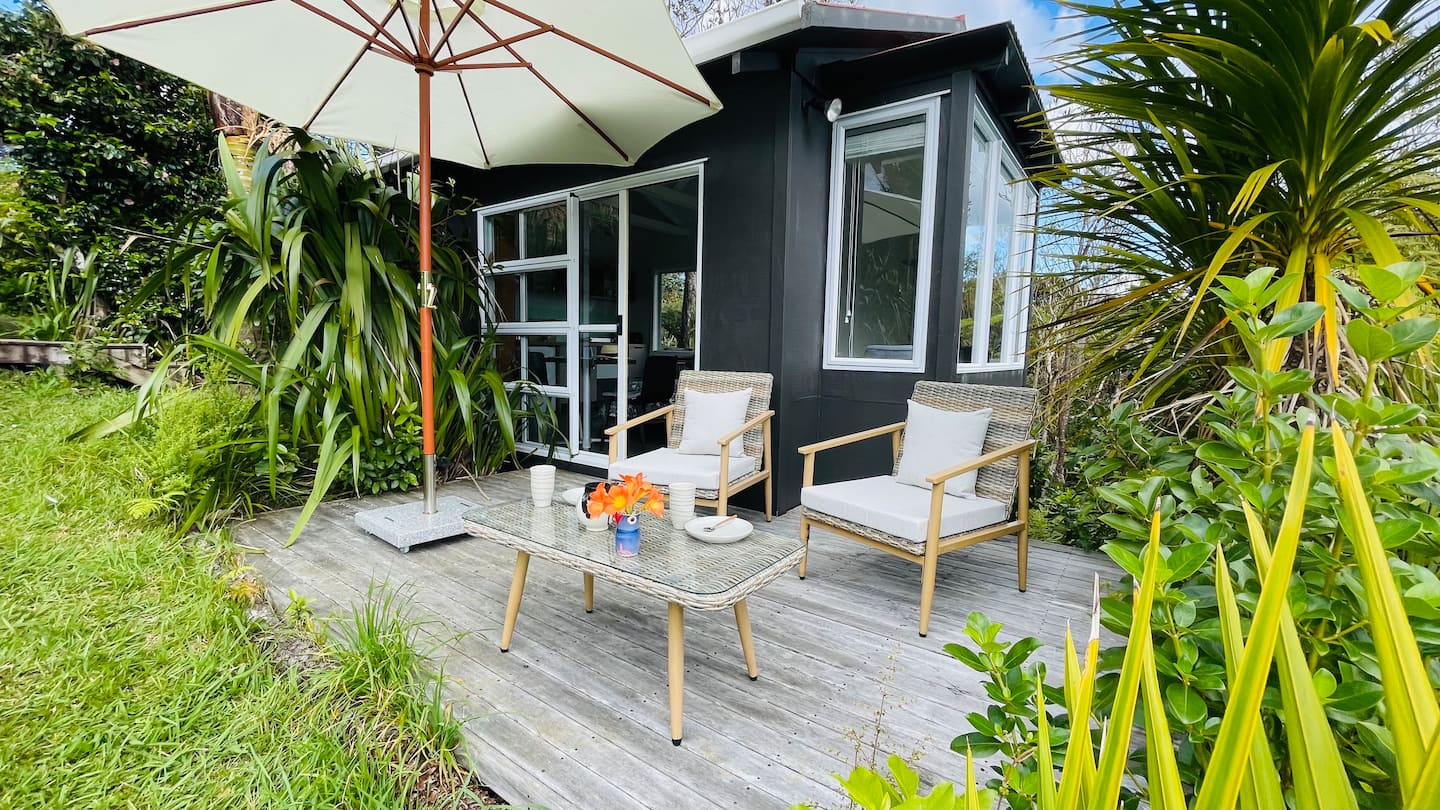 Paradise Cottage 1
