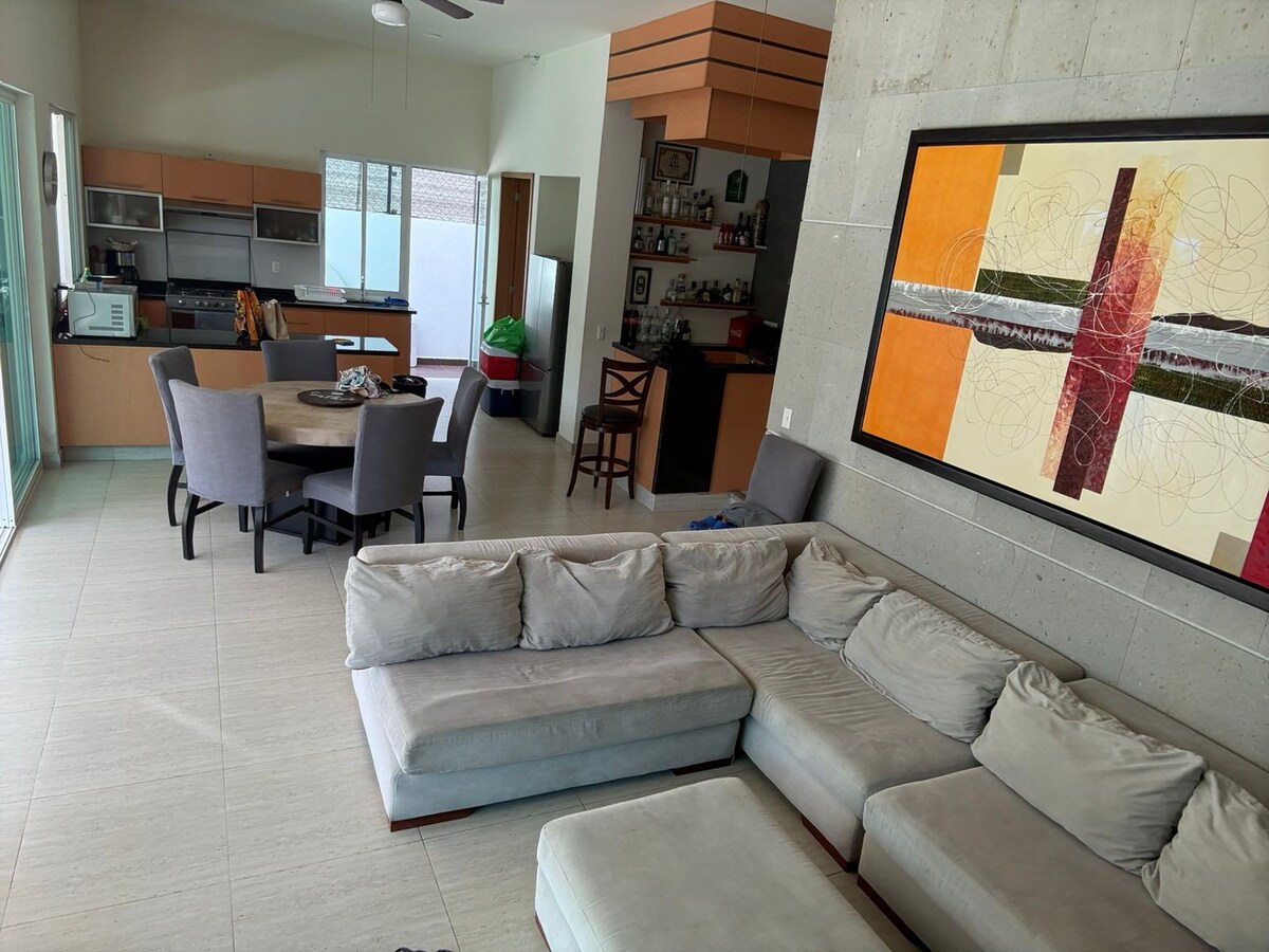 Top performing Airbnb: Casa Ixtapan in Ixtapan De La Sal