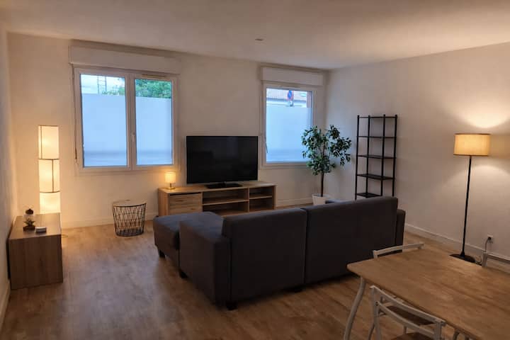 T2 + Parking Privatif 5min Des Remparts - Avignon