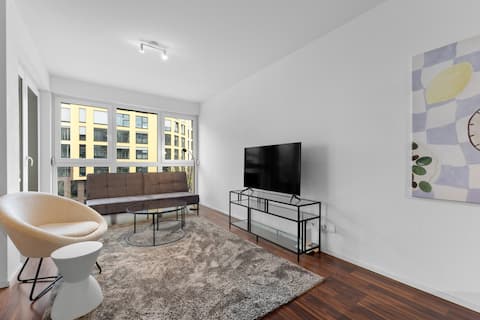 Top performing Airbnb: Stylish Apartment - Near Frankfurt & Airport! in Hafen