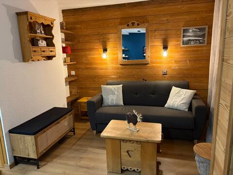 Popular Airbnb listing: 4 people | 2 min from the ski lifts in Les Avanchers Valmorel