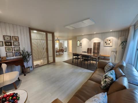 [Luxury Family Stay] Lotte World Tower, Seongsu, Jamsil, Asan Hospital, KSPO, Konkuk University Stat