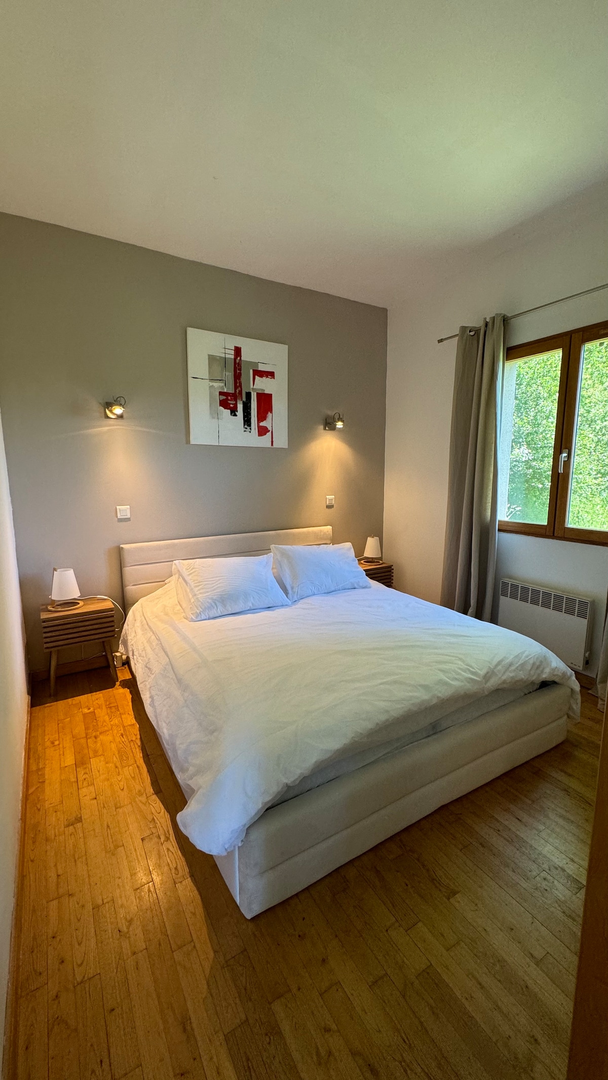 საძინებელი 1