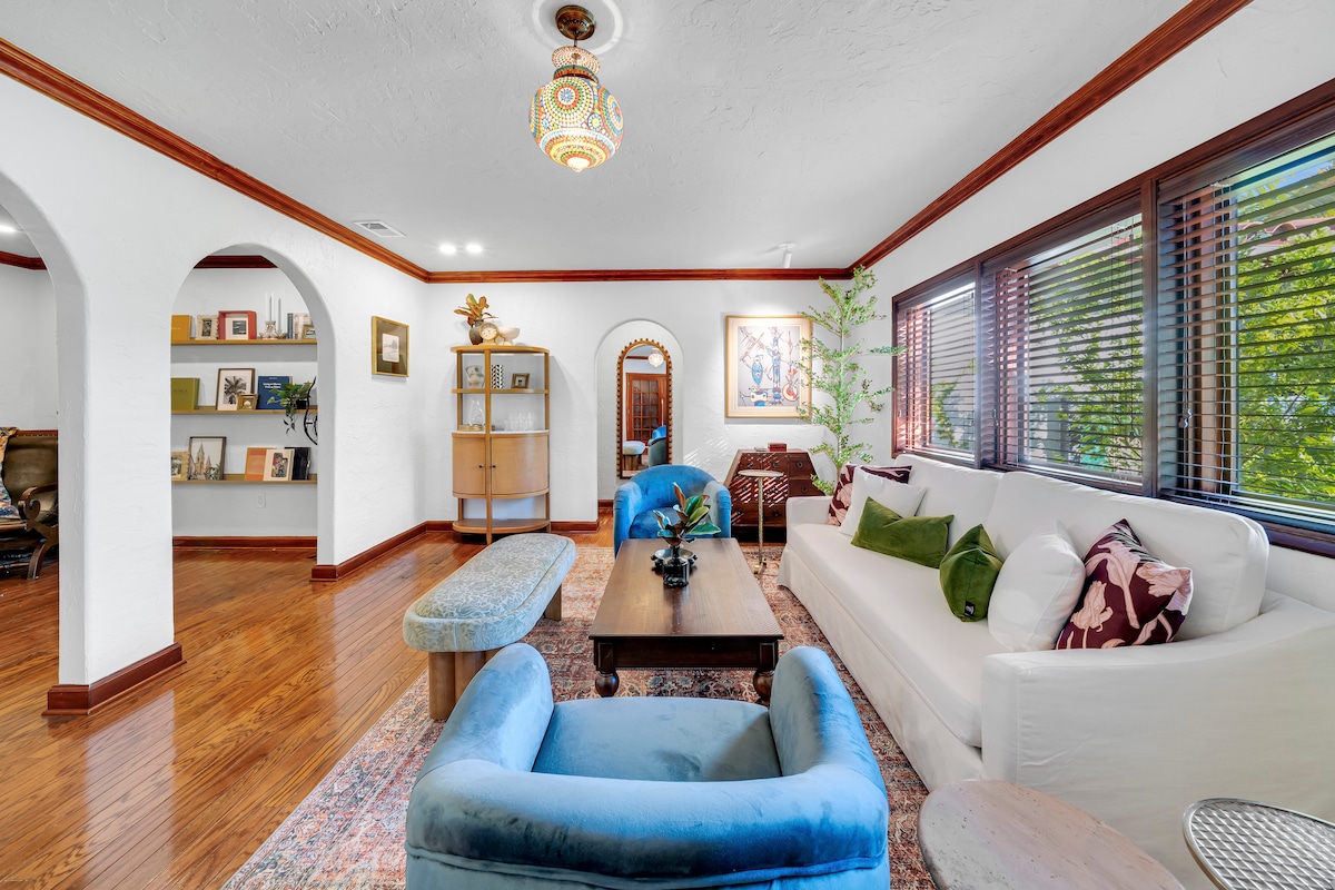 Top performing Airbnb: Villa Brisas in Coral Gables area in Coral Gables