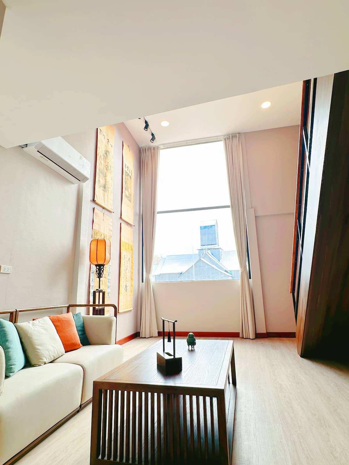 High ceiling skyline loft