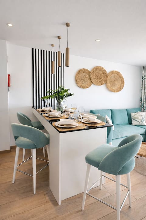 Popular Airbnb listing: Baia-Azul Vilamoura in Quarteira