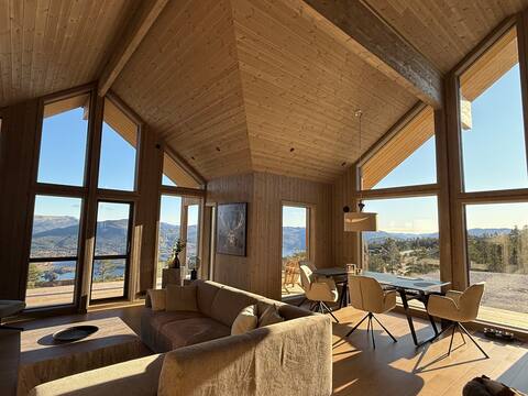 Top Airbnb: Bergstua Vrådal Panorama Lake view Ski resort Sauna in Kviteseid