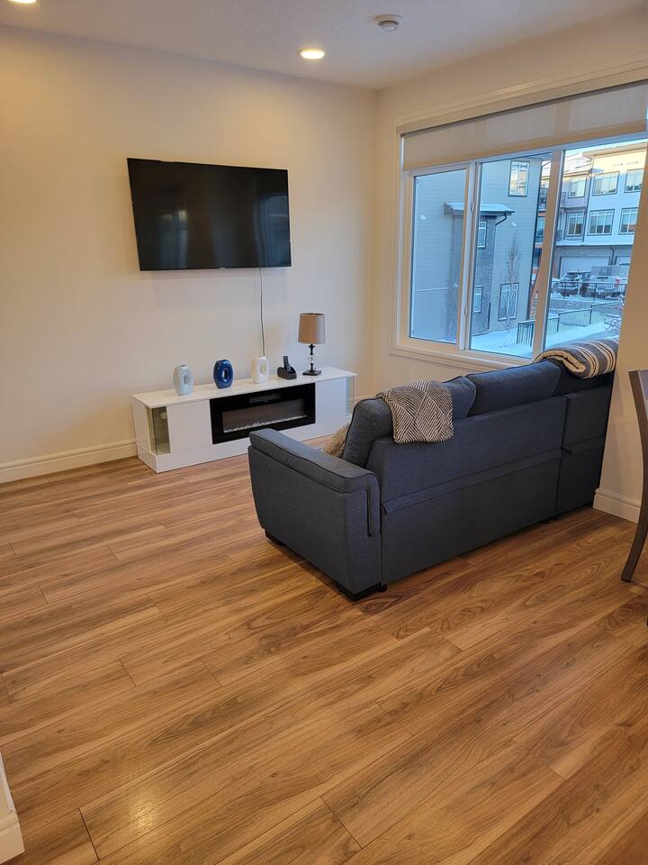 New Townhouse In Seton - Calgary
