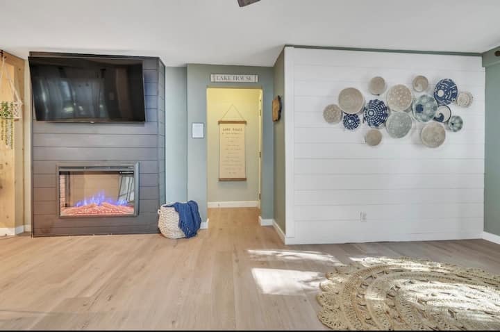 Boji Getaway! Cozy Lake Retreat In Spirit Lake - Spirit Lake, IA