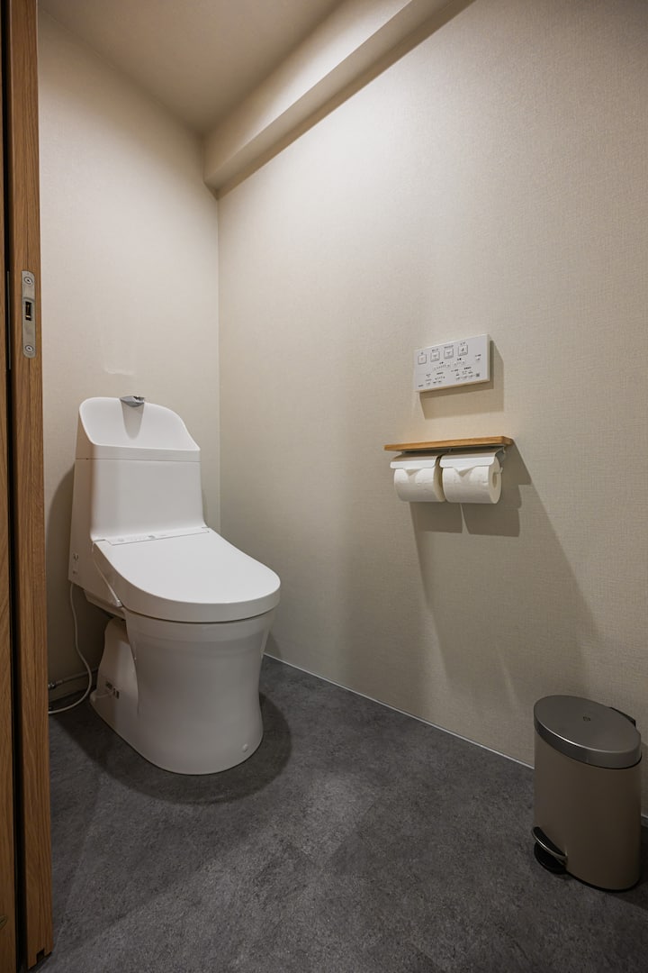 1階トイレ– 1階には合計2つのトイレがあります。