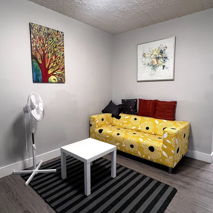 3 Br House - Work Trips, Mid-term Stay - Hamilton