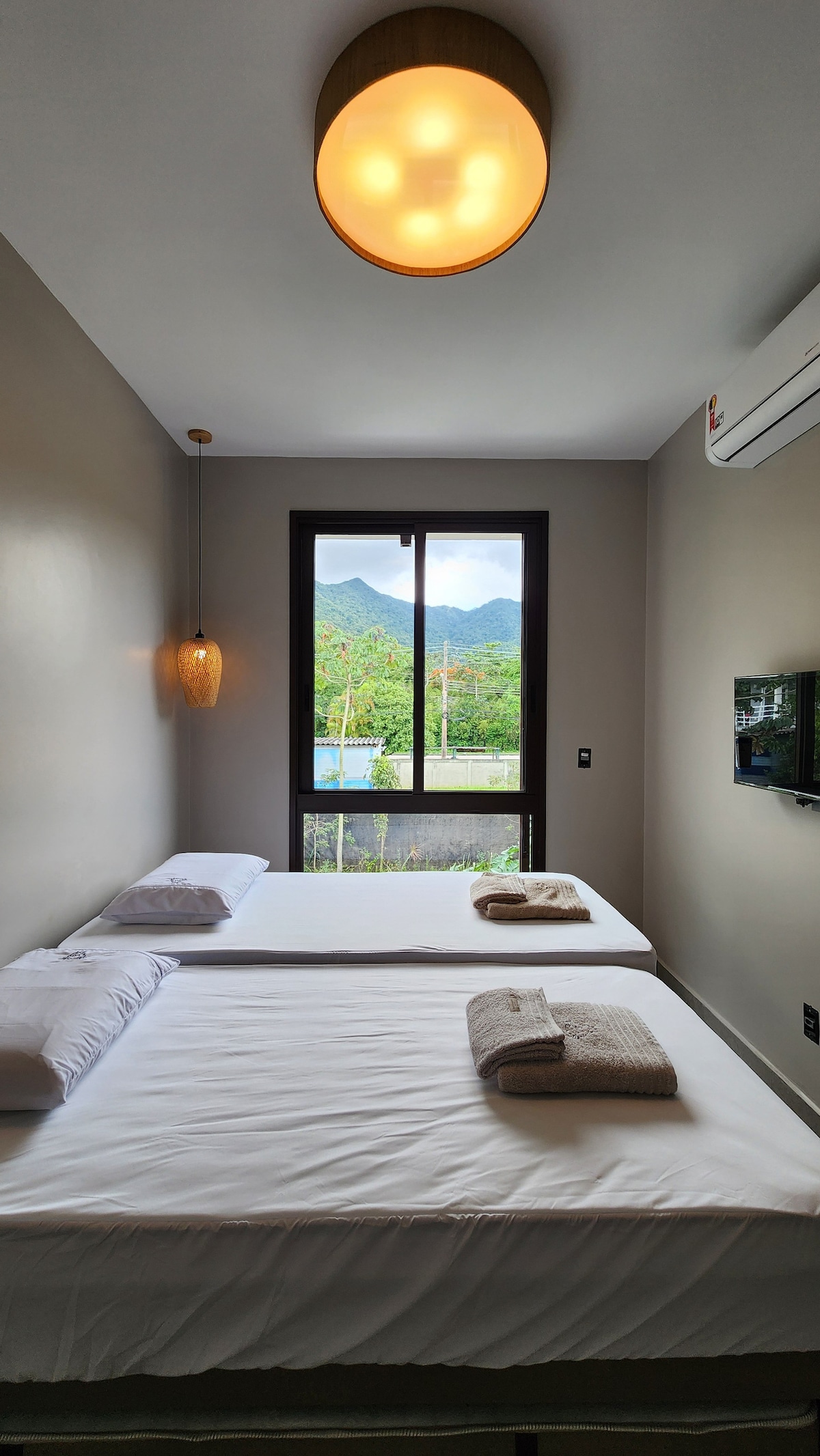 غرفة النوم 2