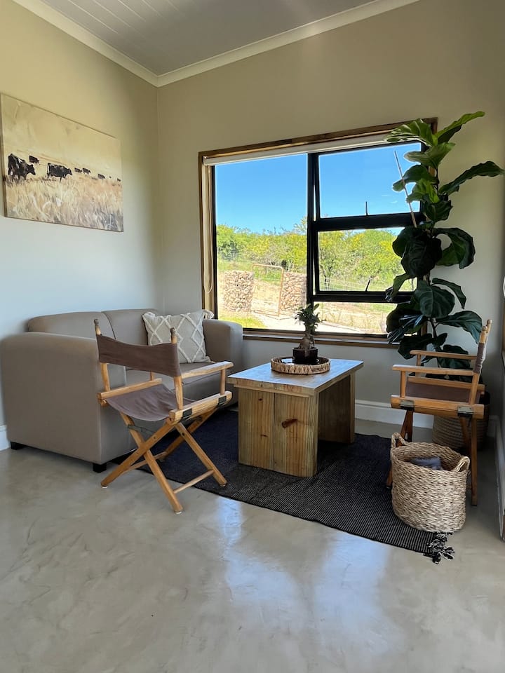 Valley View Escape - Sunset Deck Cabin - Somerset East
