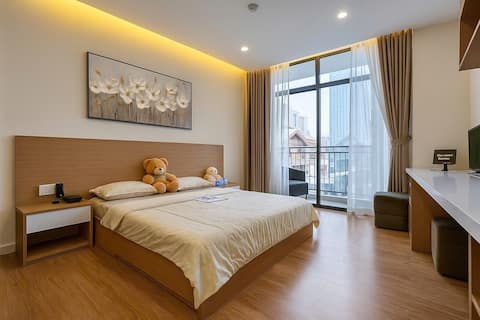 Furnished Studio Room w/Balcony, 1.3km fromAirport