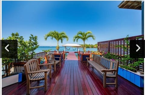 Casa Delfin Sandy Bay