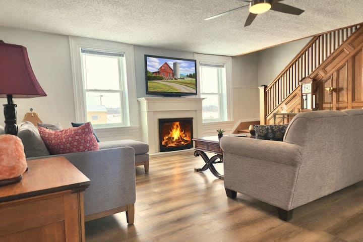South Lake Simcoe Getaway - Georgina