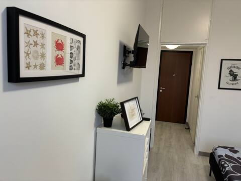 Airbnb con migliori performance: Suite AL73-Entire Property-50m Metro a Sesto San Giovanni