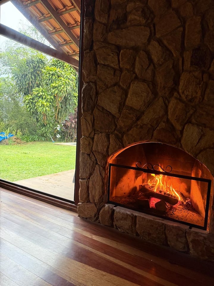 Casa Janela Do Céu-araras - Petrópolis