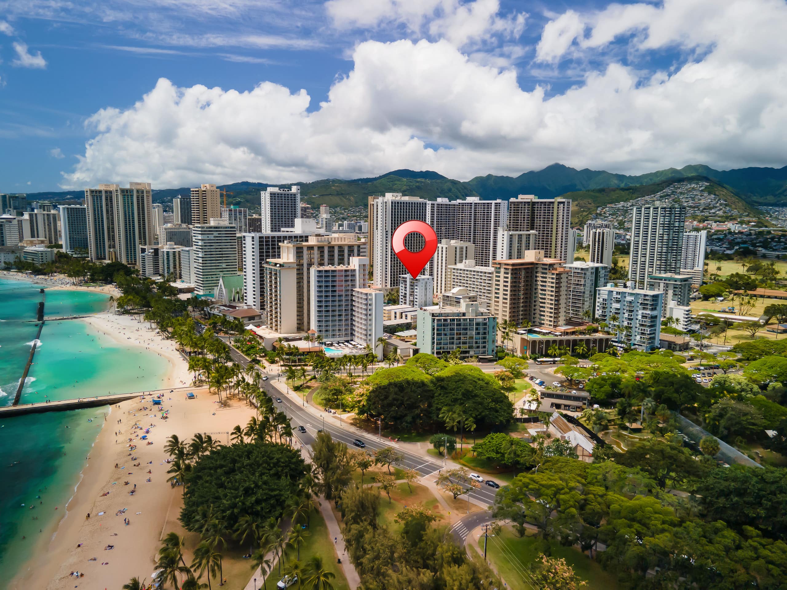 Condo in Honolulu · ★4.94 · 2 bedrooms · 4 beds · 2 private baths - Image 57