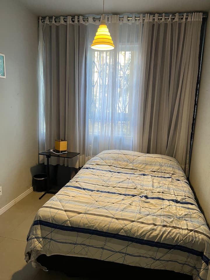 Apartamento Na Rua Da República 2 Dormitórios - Porto Alegre