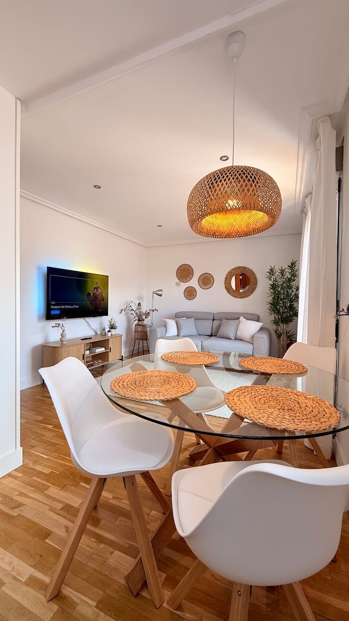 Apartment "Horreo", Cangas De Onis Downtown - Cangas de Onís