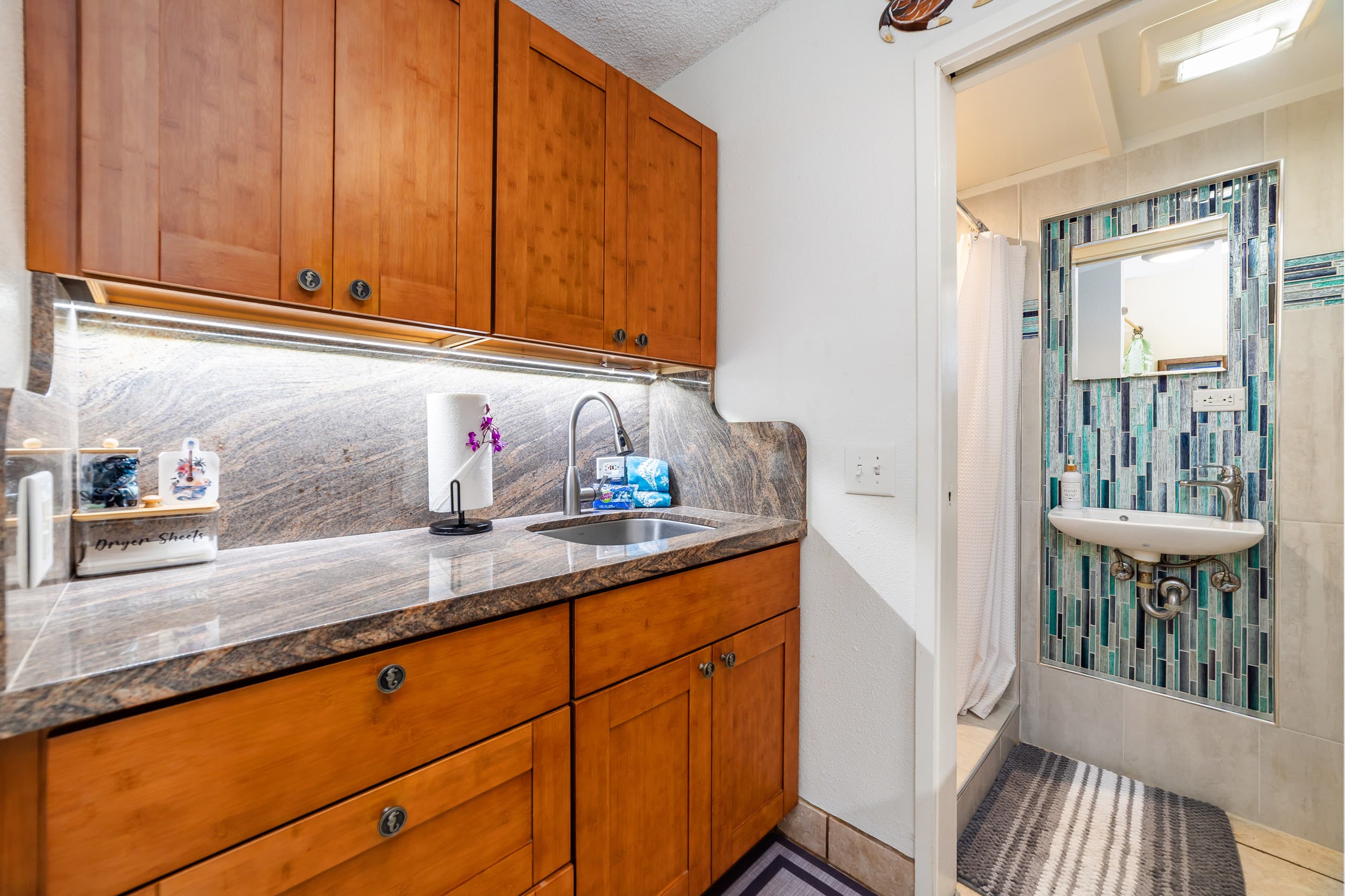 Condo in Kailua-Kona · ★5.0 · Studio · 1 bed · 1 bath - Image 18