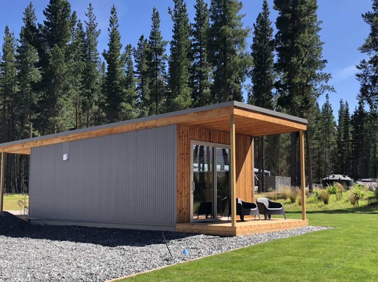 Kowhai Cabin- The Claim Accommodation 4