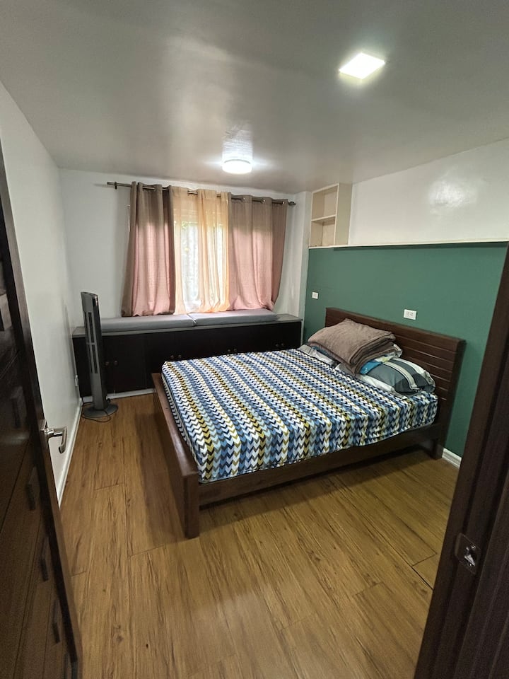 საძინებელი 1