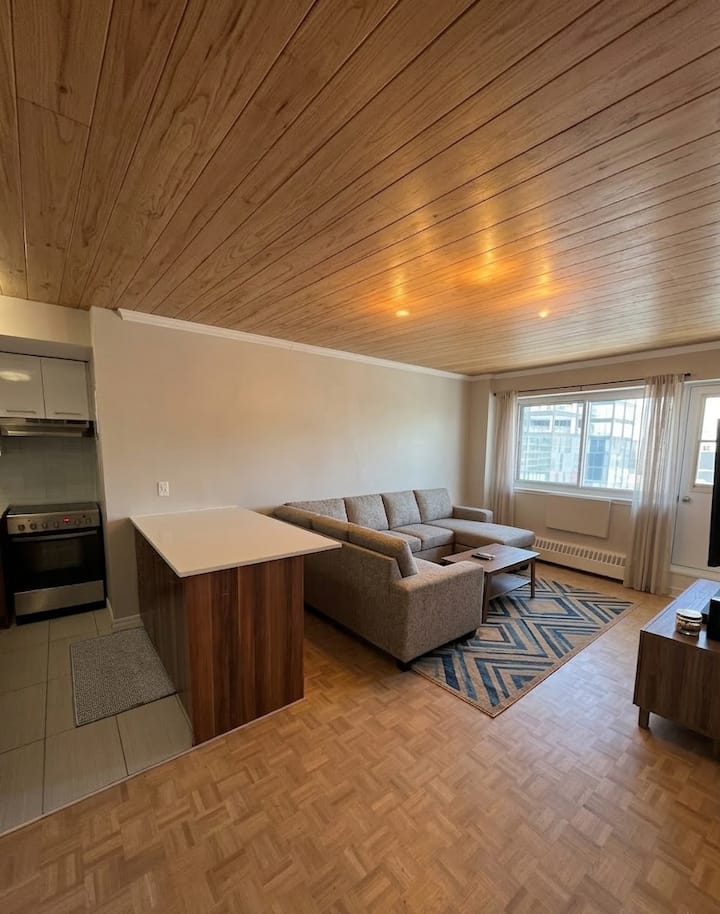 Condo Urbain Spacieux – Cœur De Montréal - Montreal