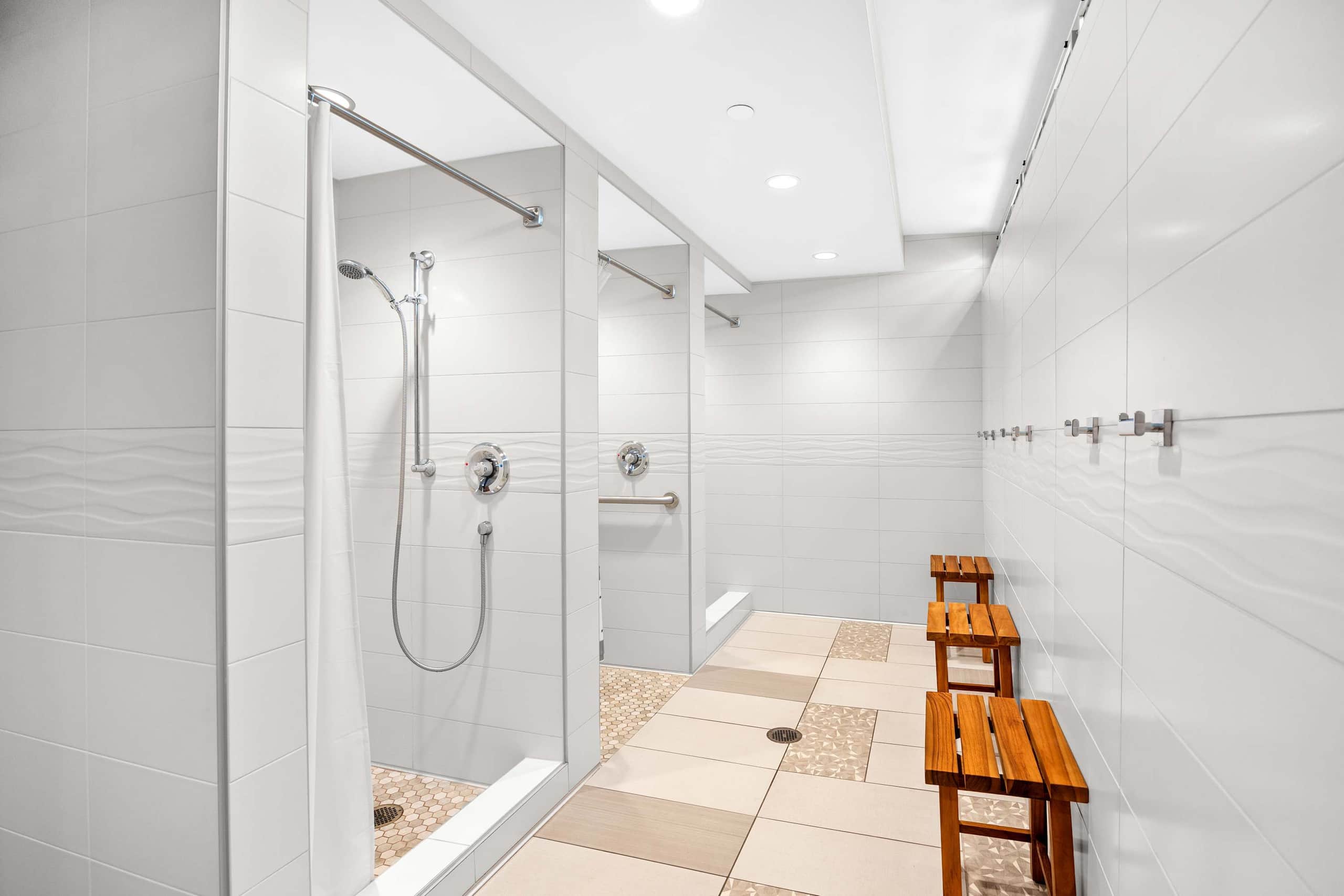 37th-floor retreat w/ lanai & scenic views - Image 45
