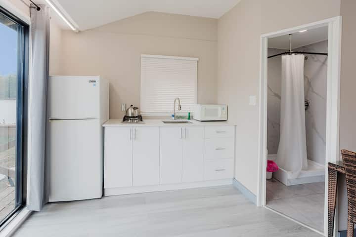 Stunning Lakeview Studio Cottage In Muskoka #9 - Gravenhurst