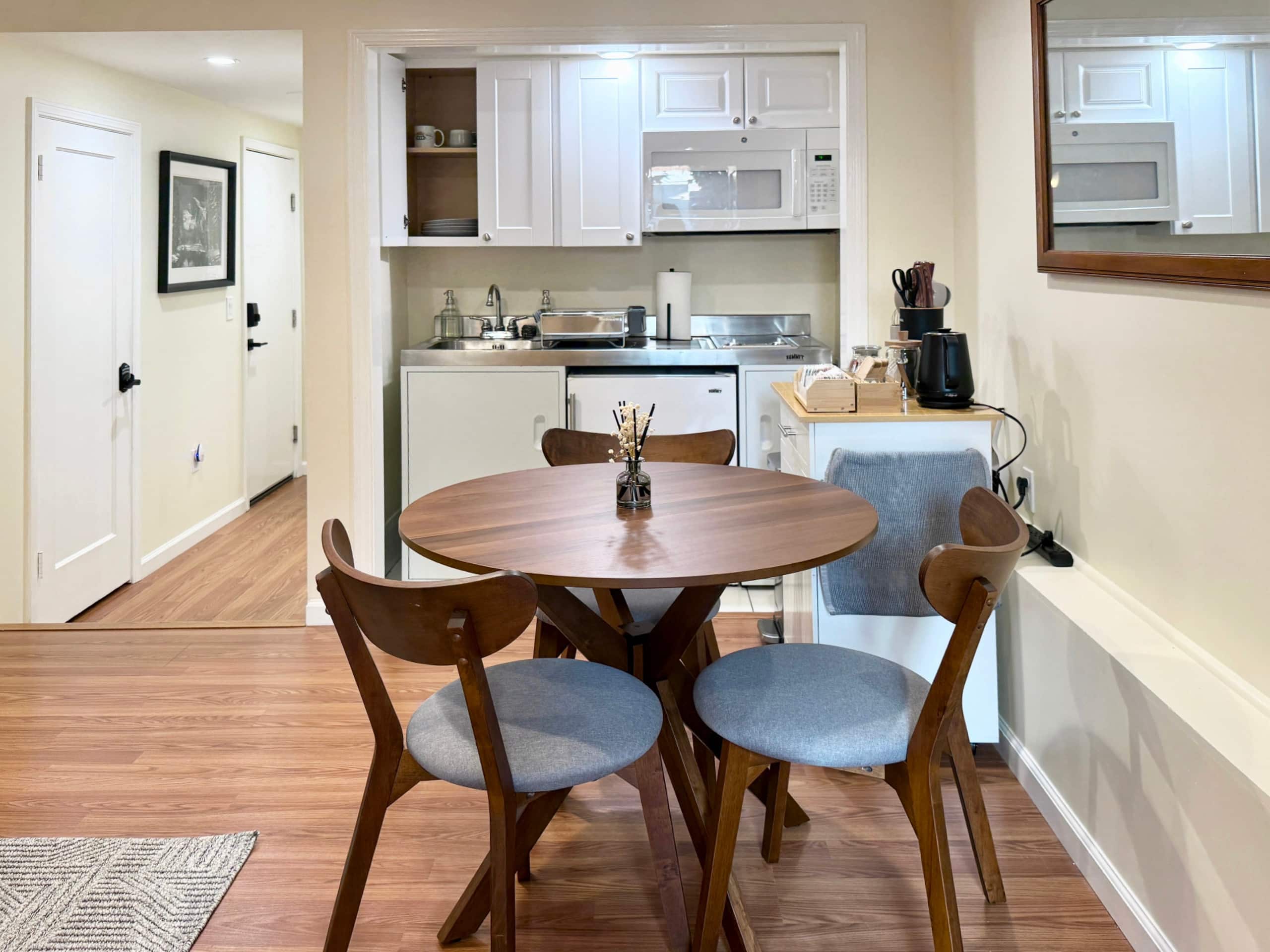 Home in San Francisco · ★4.7 · Studio · 2 beds · 1 bath - Image 14