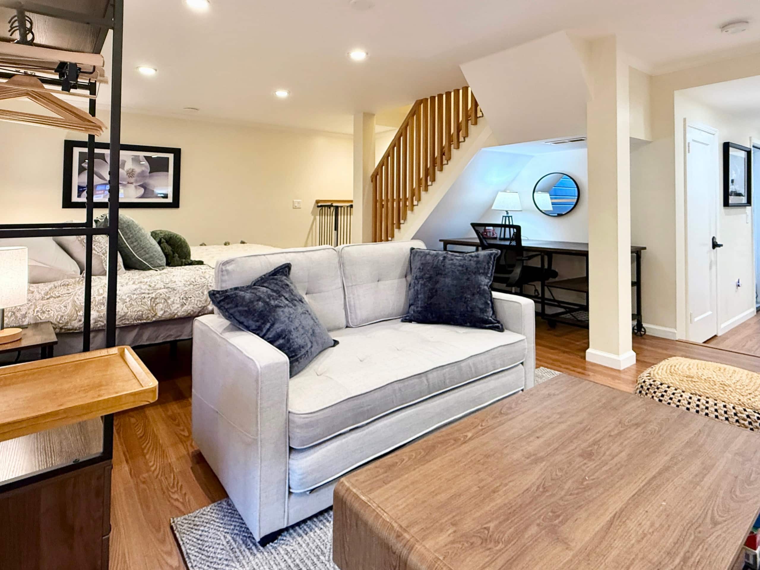 Home in San Francisco · ★4.7 · Studio · 2 beds · 1 bath - Image 4