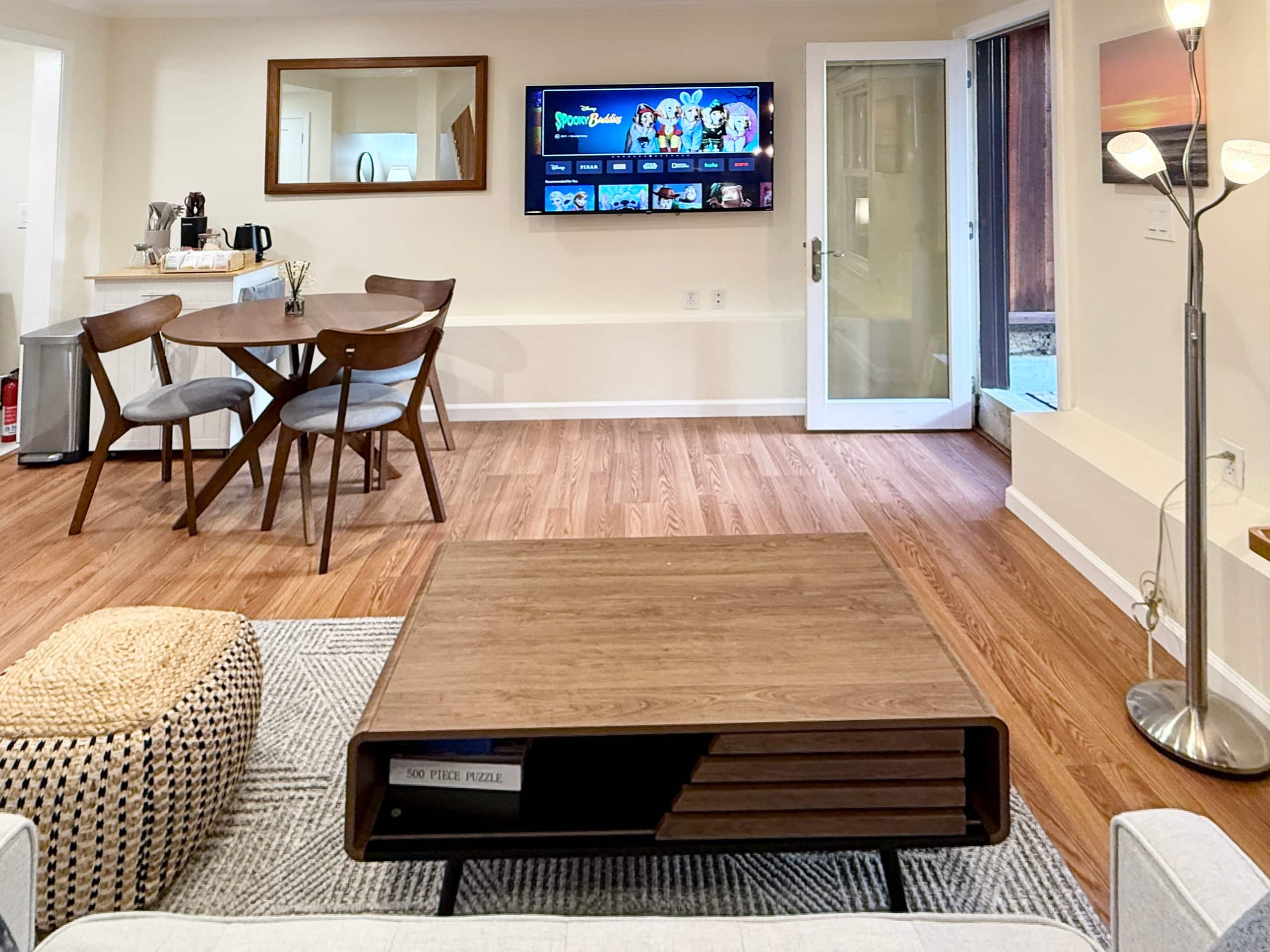 Home in San Francisco · ★4.7 · Studio · 2 beds · 1 bath - Image 15