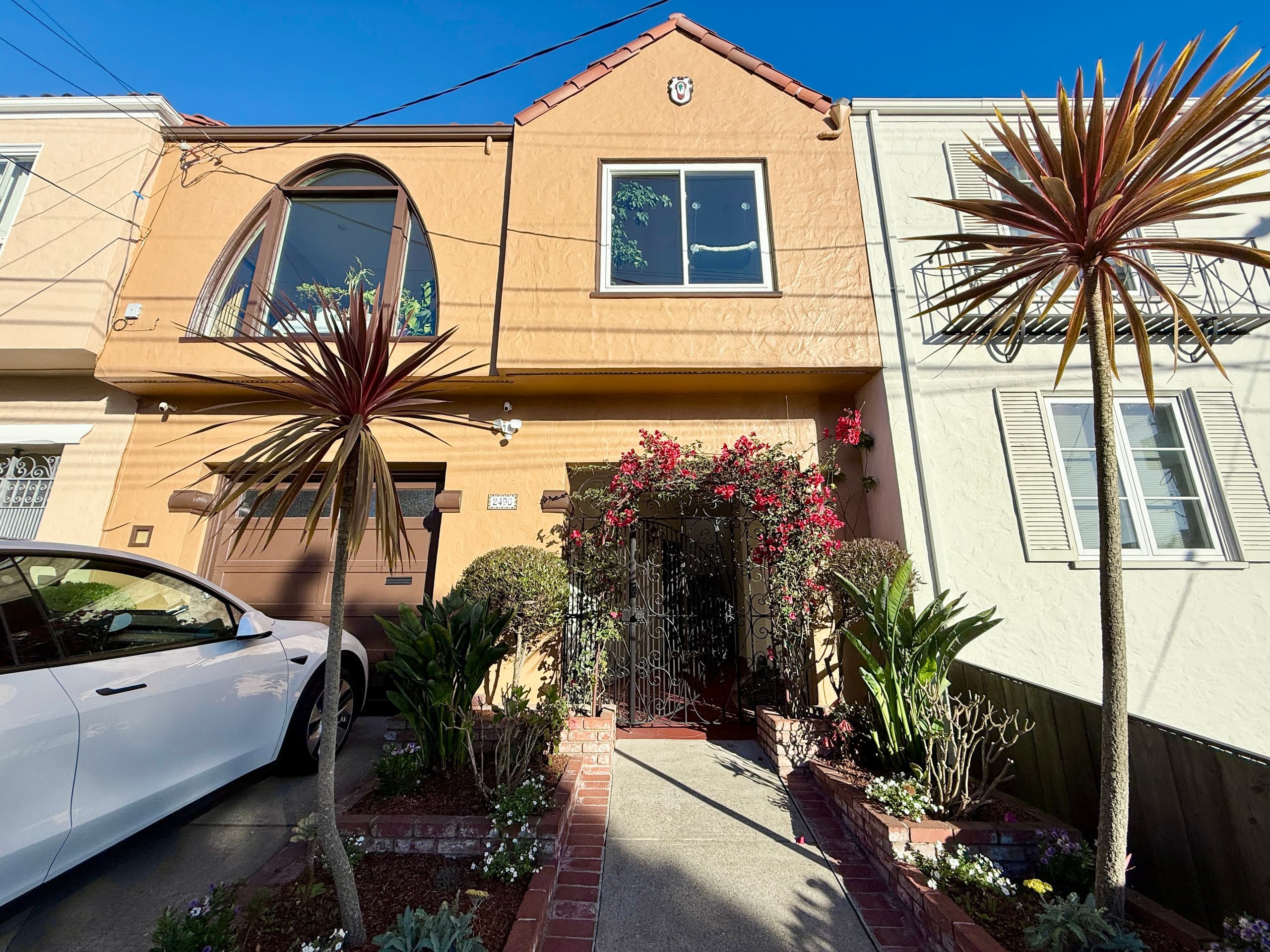 Home in San Francisco · ★4.7 · Studio · 2 beds · 1 bath - Image 32