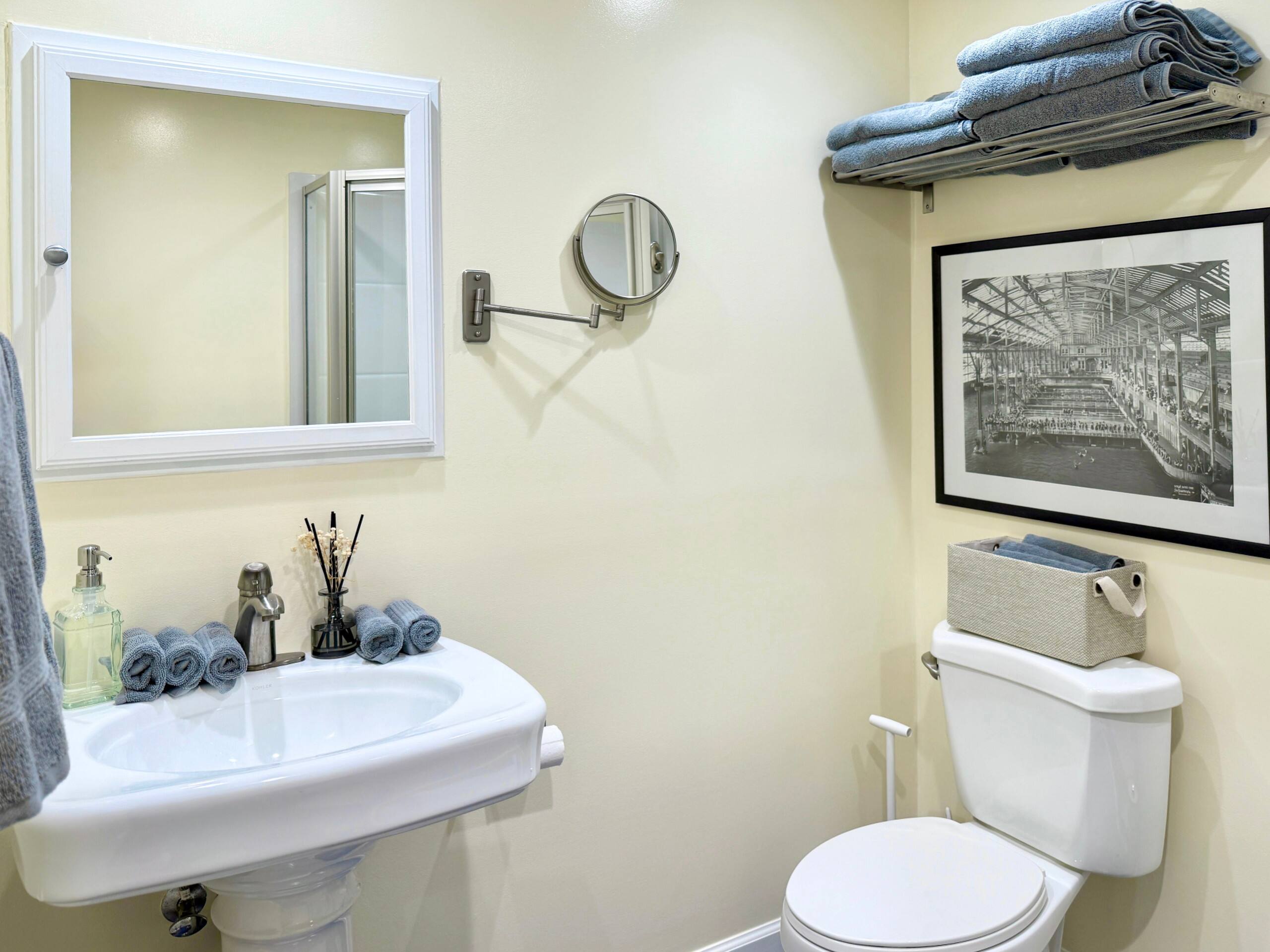 Home in San Francisco · ★4.7 · Studio · 2 beds · 1 bath - Image 18