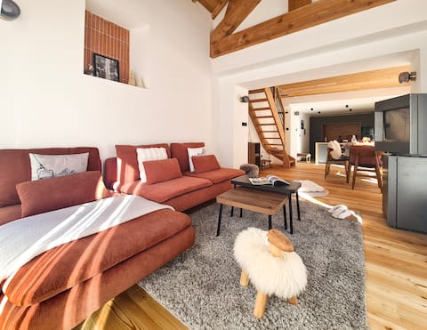 Annonce Airbnb populaire: Le Guisane - Ski slopes - Sauna - Balcony - Wifi à Saint Chaffrey