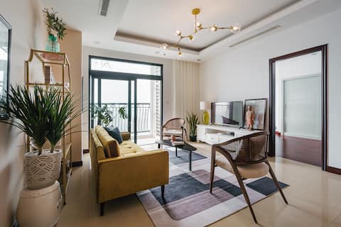 Royal City | 2BR City View & Mega Mall