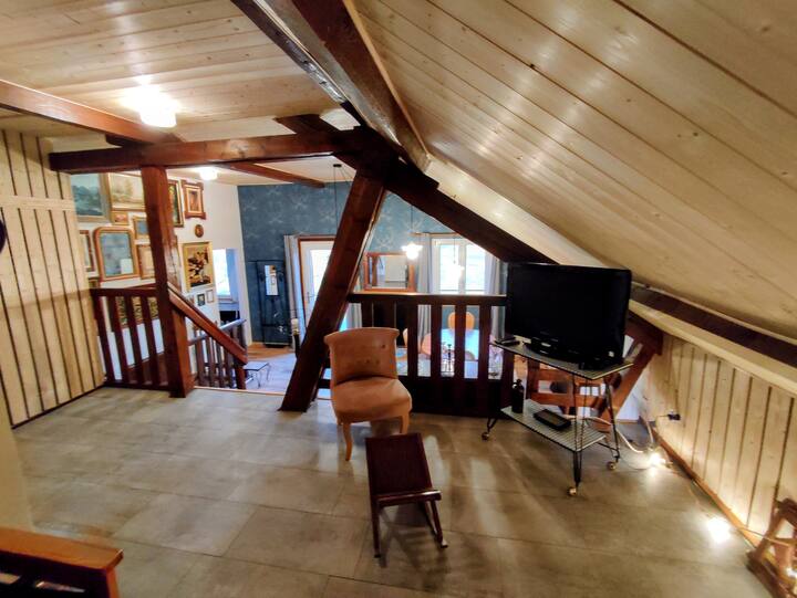Gîte "Là-haut" 6 Personnes - Sainte-Croix