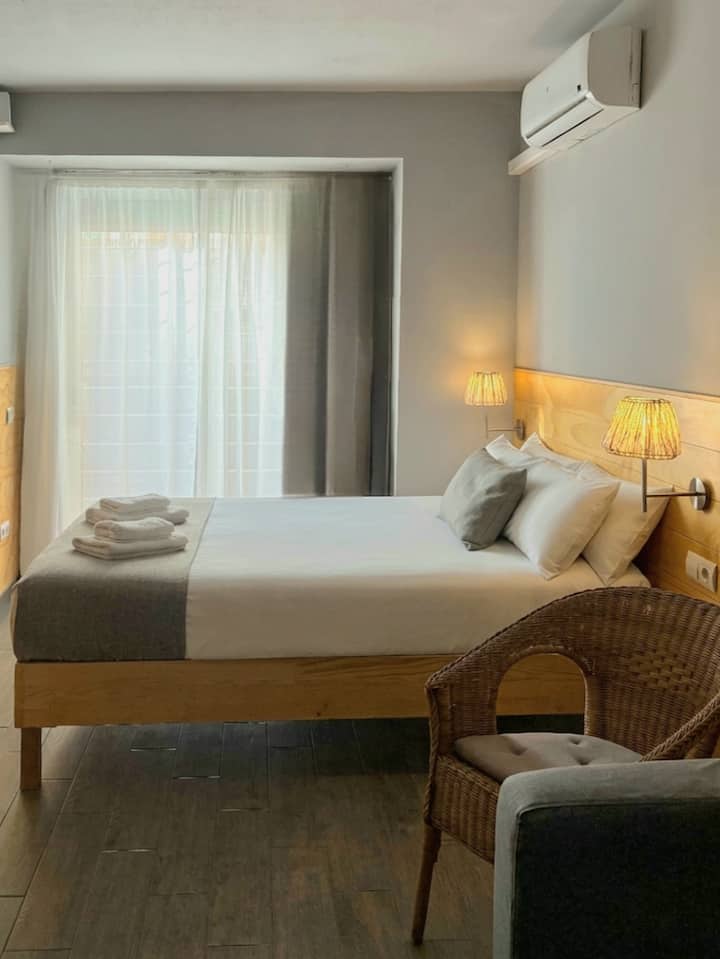 Poble Sec Cozy Apartament - Barcelona
