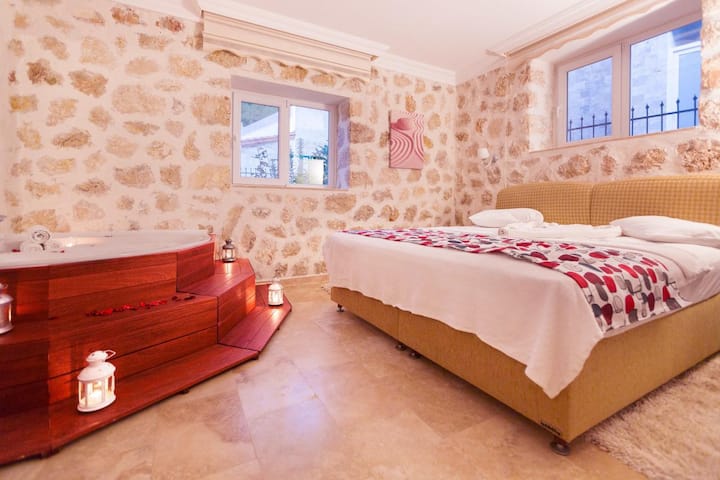 غرفة النوم 2