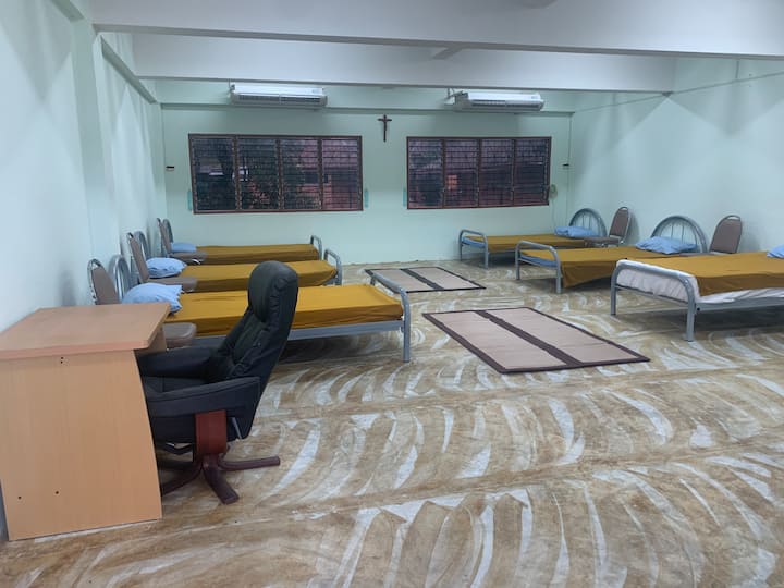 Woman's 7-bed Dorm • Fan-cooled • Ao Nang - Krabi