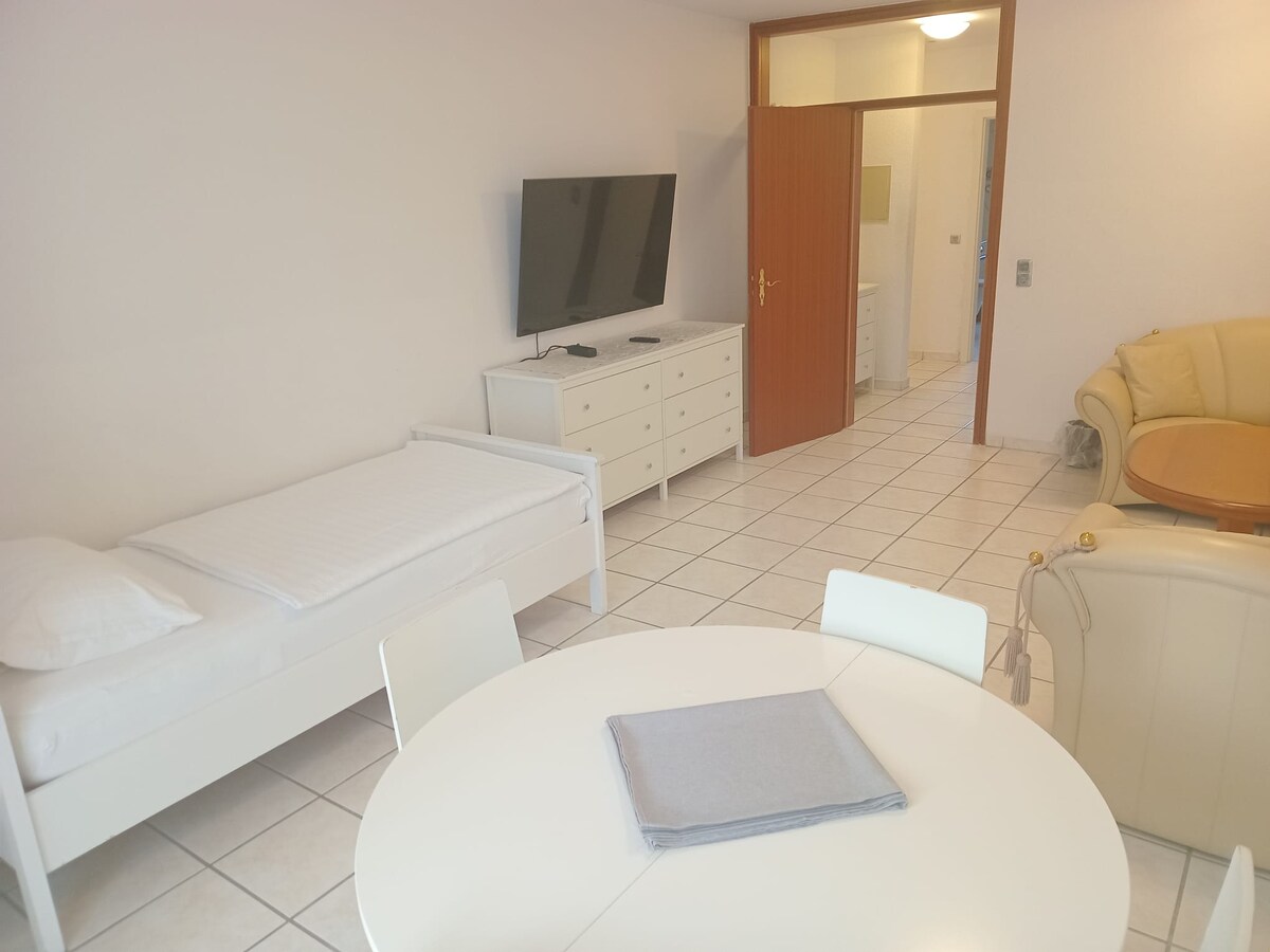 Top performing Airbnb: Apartment in the heart of the old town! in Alt Godesberg